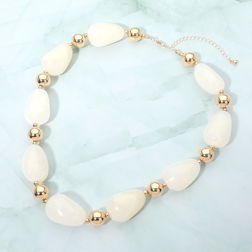 Bohemian Resin Marbled White Beaded Necklace